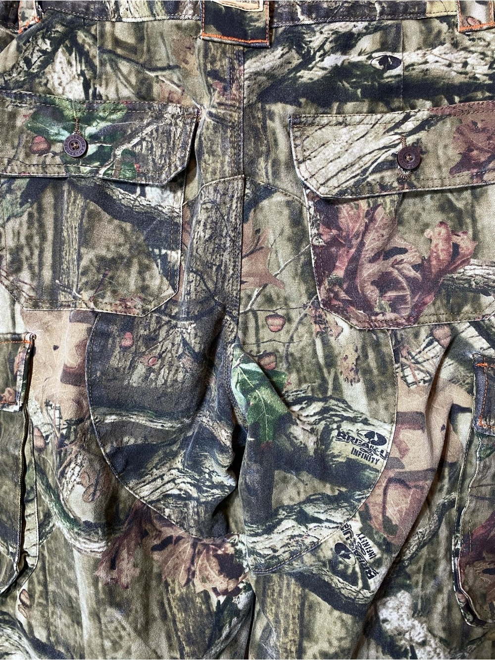 Camo Cargo Jeans - Picture 4 of 9